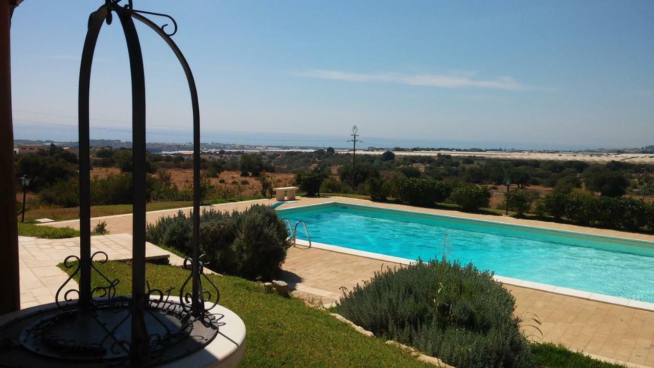 Behara Appartement Marina di Ragusa Buitenkant foto